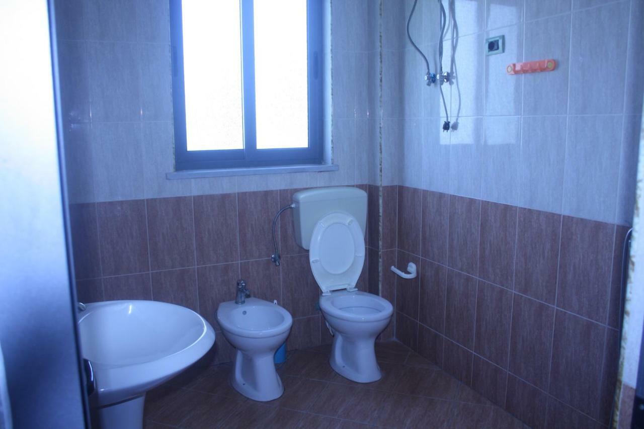 Hotel Temali 2 Velipoje Ngoại thất bức ảnh