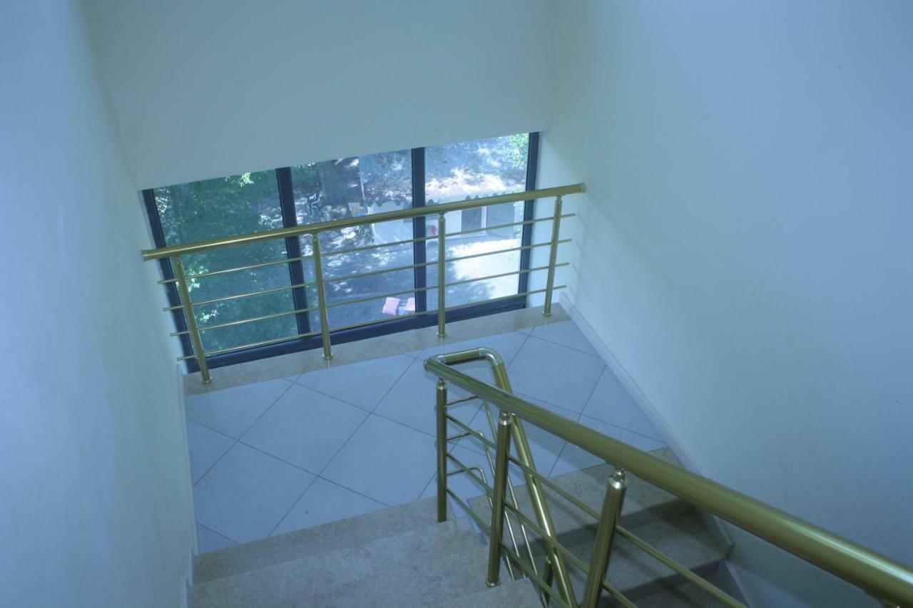Hotel Temali 2 Velipoje Ngoại thất bức ảnh